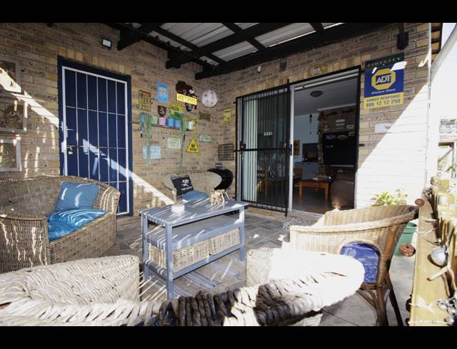 3 BEDROOM HOUSE FOR SALE IN WAVECREST